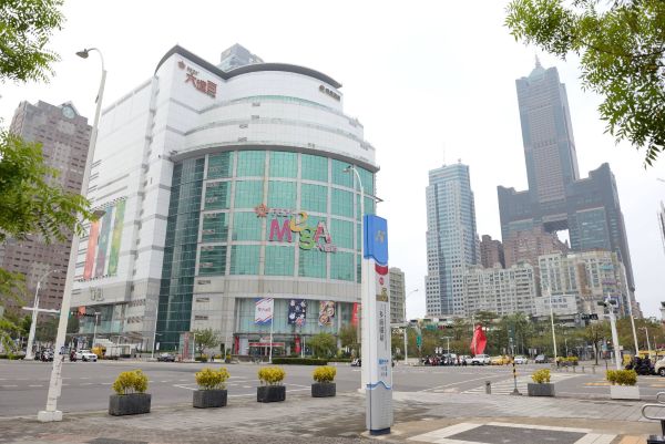 大遠百連續13年蟬聯地王高雄市115年公告地價平均調幅4.32%