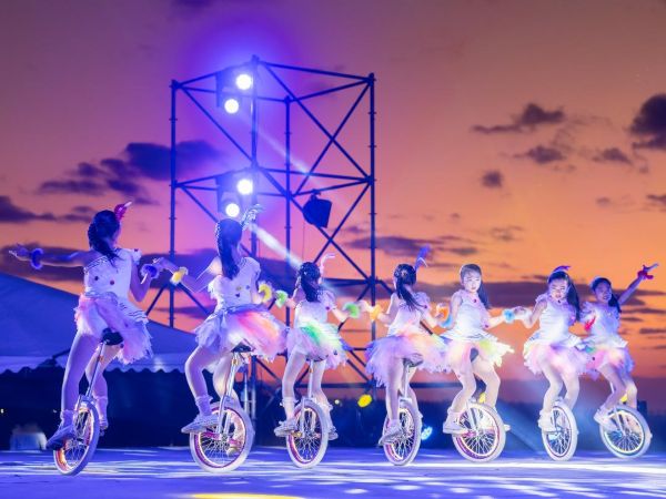 屏東落山風藝術季《海口狂想曲》 台式芭比狂歡派對 席捲海口沙灘1