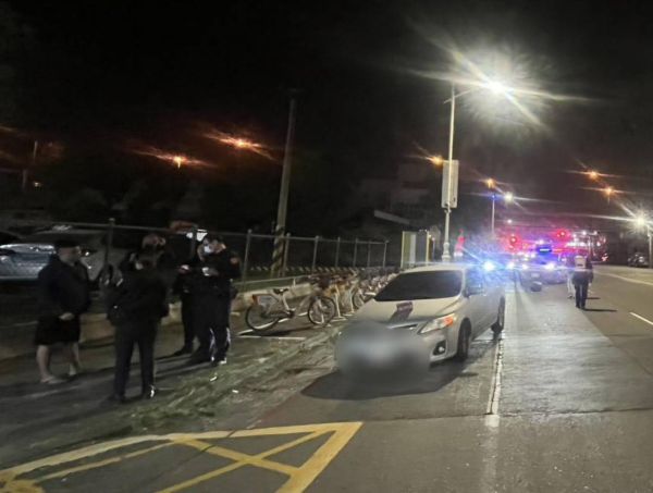 疑毒駕自撞 查獲毒品菸彈遭逮 1