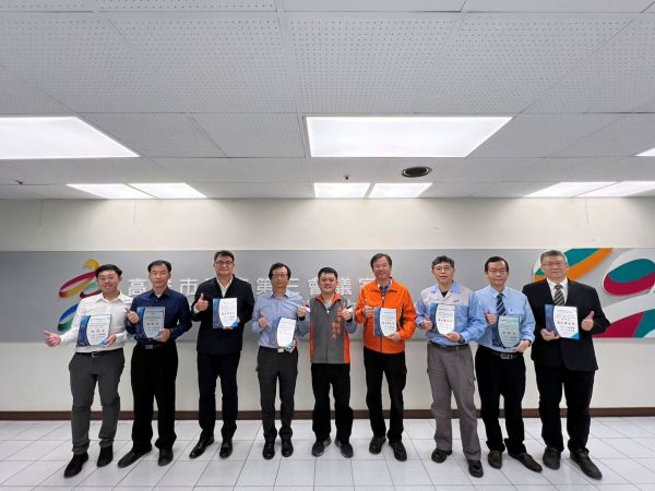 職安優良單位及人員獲市長表揚 勉持續打造更安心友善的工作環境1