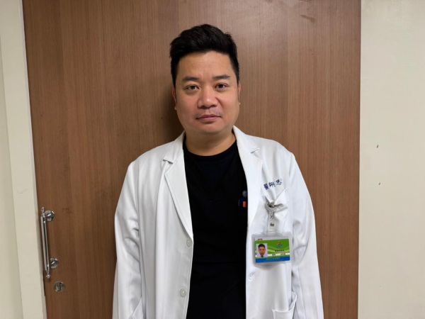 高市聯醫「內視鏡黏膜下剝離術(ESD)」揪出七旬婦大腸癌 微創手術開刀復原3