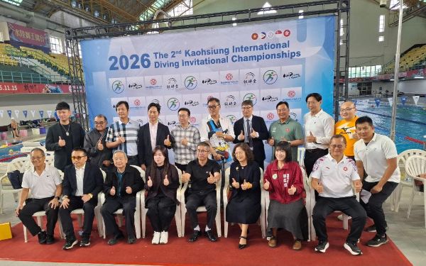 第二屆高雄市跳水國際邀請賽盛大開幕 8歲小將驚艷跳水秀 國際好手齊聚高雄1