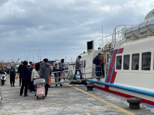 春節及228連續假期海運疏運即將啟動，航港局提醒民眾注意航班動態