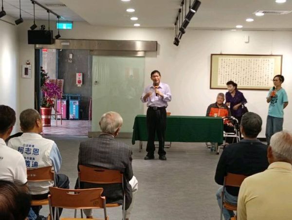 美濃客家文物館「古富廷書法展」 展現古樸墨痕．富足筆耕的書藝人生1