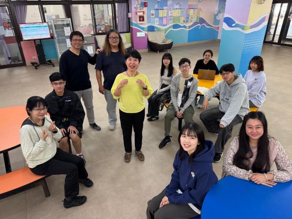 高雄大學推動宿舍公共空間美化 學務長王明月：打造學生願意停留的生活場域1