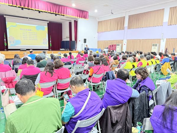 高雄市救國團厚植義工服務量能 培力領導幹部向前行1