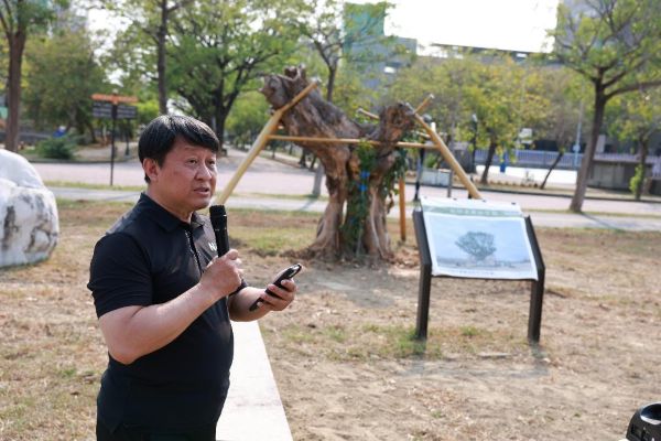 一桐道別迎新生 高雄大學以校園地景寫下永續與生命教育新篇章1