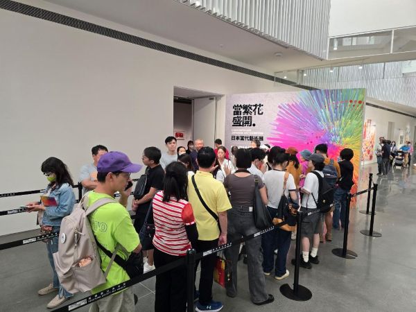 屏東縣立美術館開館 屏菸園區同步開放迎人潮1
