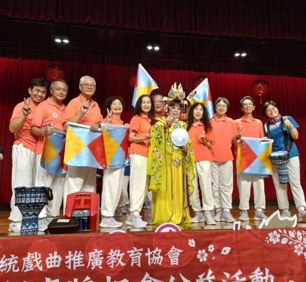 歡慶38國際婦女節 歌仔戲與高雄榮家的美好相遇7