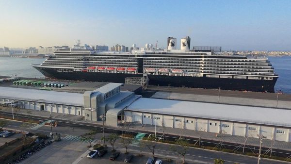 高雄港整合優化棧9-2庫及棧8-2庫！重塑蓬萊國際旅運中心新風貌 1