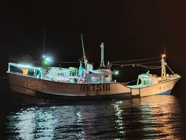 東港漁船「參澧鑫」疑似「變更中國籍」