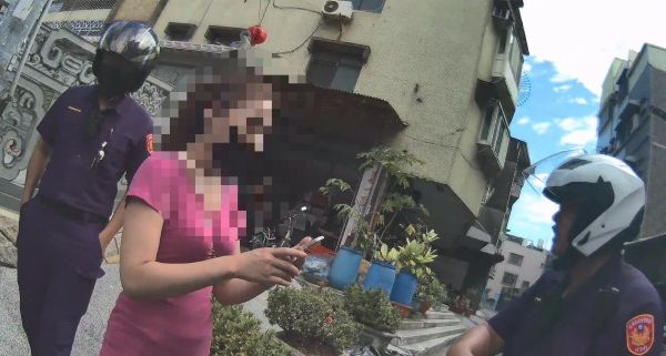 確認過眼神 女見警一秒走人 竟是毒品通緝身分1