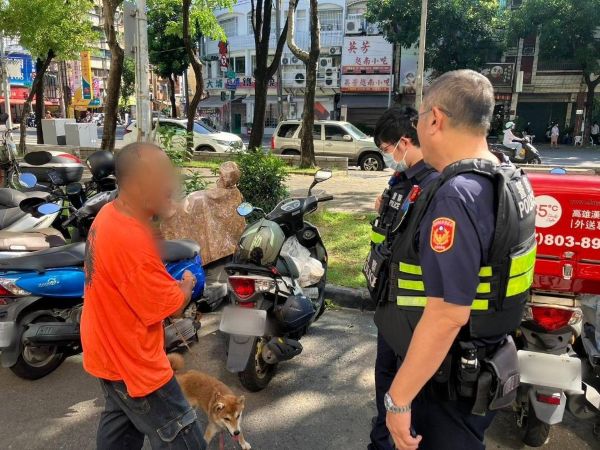 老翁就醫忘愛車 小港暖警溫馨尋回1