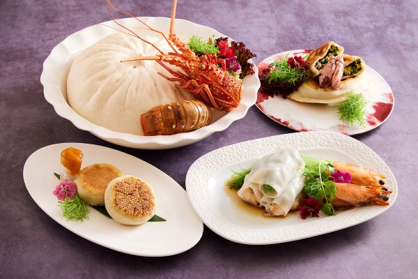 JR東日本大飯店台北 巨無霸1.5公斤霸王龍蝦包霸氣登場1