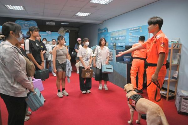 「博覽海洋 青春啟航」南部分署帶領青年深入海洋保育與海防第一線1