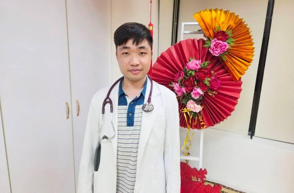 開箱醫生世家的傳家寶！ 白袍父子檔在太極門找回身心健康1