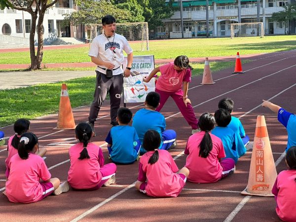 文藻師資生榜單創佳績 考取國中小教師26人次1