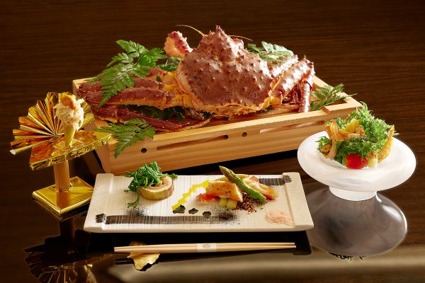 HAYASE鐵板燒推「鱈場蟹仙台牛旬味會席」 鱈場蟹、仙台牛一次品味1