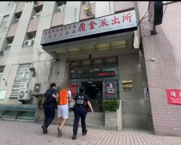 駕駛自小客車未繫安全帶 查獲劉嫌非法持有毒品 1