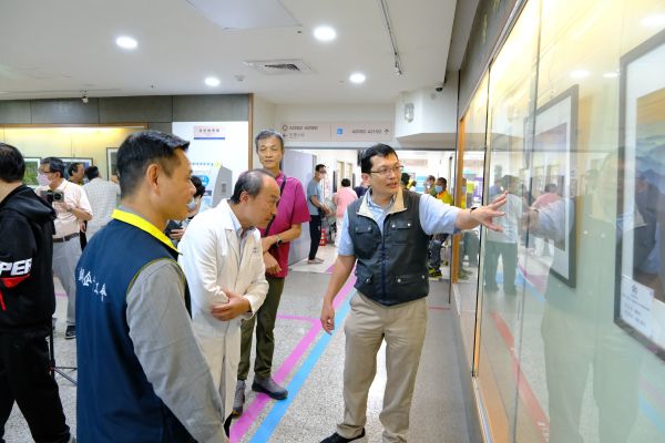 「光影・蘊生」中鋼攝影社聯展小港醫院登場1