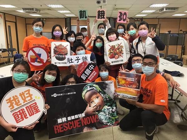 掃街、店家宣傳！ 展望會南部地區邀民眾響應飢餓三十 「512，我飢餓」一起用行動關懷世界脆弱兒童1