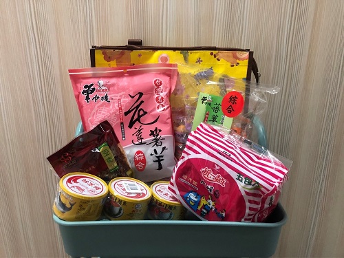 更保屏東分會發送「緊急生活代用券物資袋」援助弱勢更生人，推動促進創業貸款更生人成為社會助力2