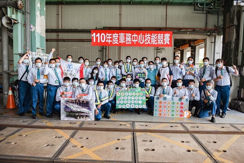 高捷司機員專業訓練課程 獲勞動部職能導向課程品質認證 為乘客安全把關2