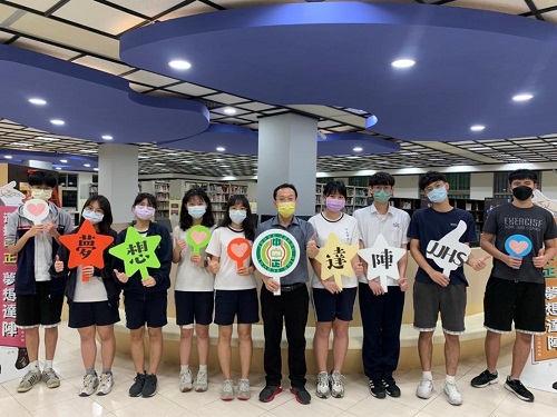 堅持不懈、一圓夢想 3年屏高通勤上陽明交通大學1
