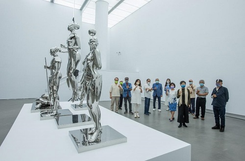 高美館盛大推出台灣當代藝術家謝春德展覽《NEXEN 時間之血》 平行宇宙最終章，穿越多重宇宙探尋「家」在何方1