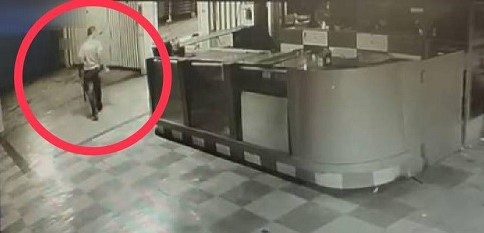 栽了！慣竊用抹布遮蔽監視器 仍逃不過轄區警法眼2