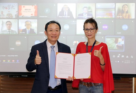 台灣、加拿大高中雙語雙聯文憑 中正高中111學年度首開雙語實驗班1
