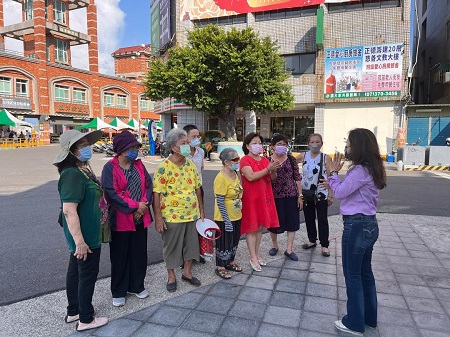 詹雅雯高雄演唱會13日開唱！免費招待旗津獨居老人，輪船公司居中安排接送事宜1