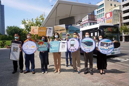 高雄MeNGo服務再升級！8月1日起通勤月票用掃碼、刷卡攏ㄟ通2