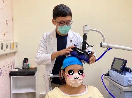 小港醫院精神科 經顱磁刺激術活化大腦顧心靈 制伏難治型憂鬱症1