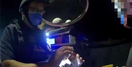 男子毒品藏菸盒遭逮！竟謊稱是路邊撿到的