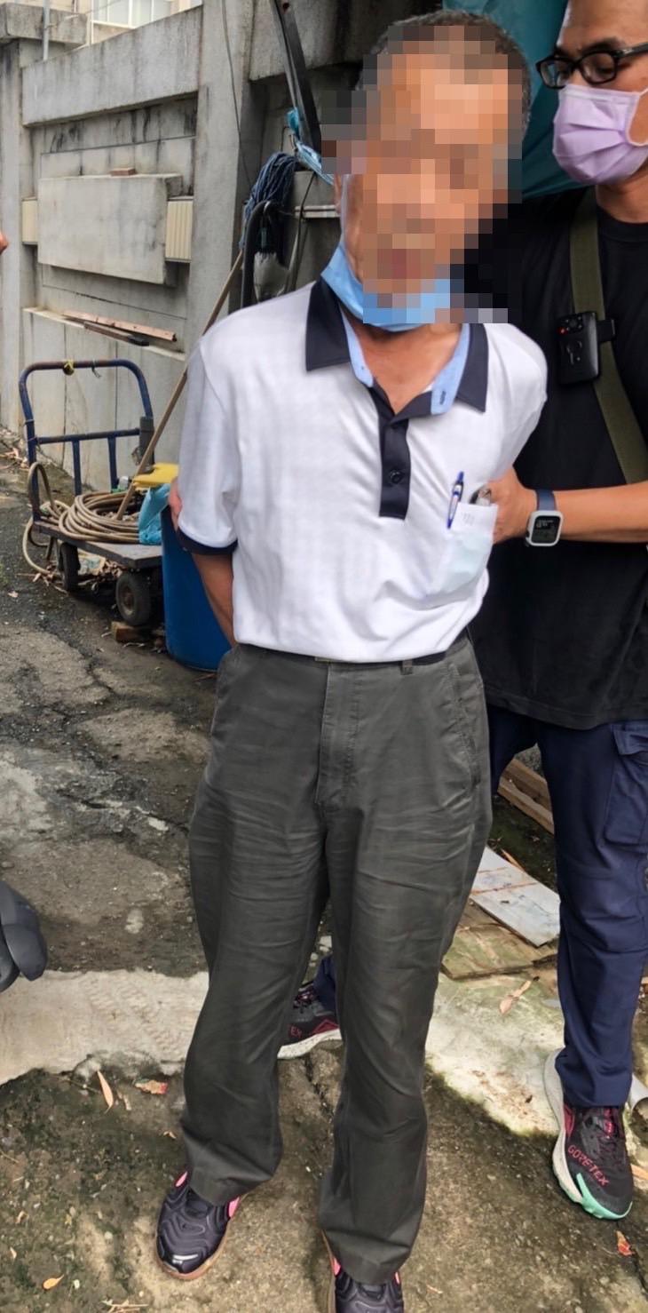 竊盜通緝犯墓仔埔也敢住 見警時稱警察比鬼可怕1