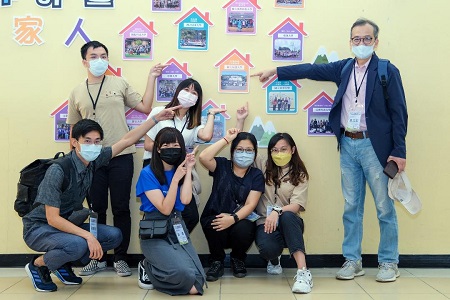 高雄大學攜手國教端 深耕數位學伴計畫 獲教育部表揚 2022傑出典範選拔 6師生全上榜1