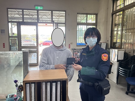 男子遺失皮夾，遇拾金不昧好心人送回