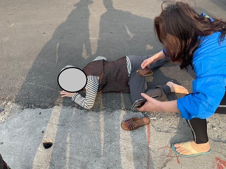 八旬婦失足撲街，警速關懷並協助就醫