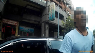 違停男遇警盤查 駕駛全身K味賴不掉 無奈坦承吸毒遭送辦！1
