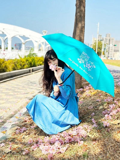 中鋼精心推出股東會紀念品 「傘Ｑ（Thank you)股東，花現幸福」2