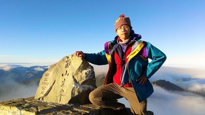 用27年時間登頂玉山實現心願 高玉山校長有志者事竟成1