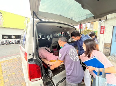 強化社會安全網，建立橫向連結 更保屏東分會與屏東監獄護送更生人赴安置處所1