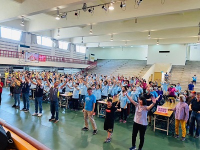 旗津醫院舉辦首屆銀髮趣味競賽暨社區家庭日 上百位長輩享受運動1