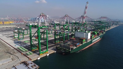 港務公司擬定減碳路徑與藍圖，推進2050碳中和，積極邁向港群「綠色永續」1