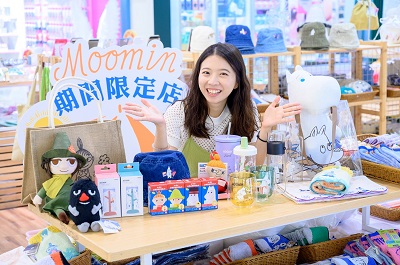 夏季MOOMIN驚喜現身 暑假絕對不能錯過的期間限定店 MOOMIN 《夏季時光》 統一時代百貨高雄店登場1