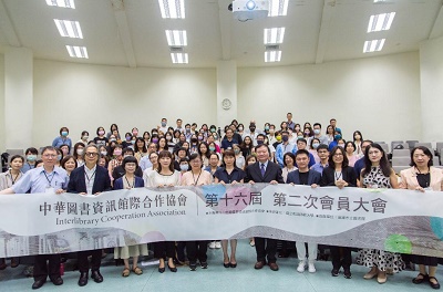 全國圖資專業人士齊聚高師大 分享圖書空間再造與服務創新1