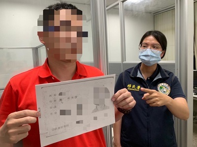 簽名手抖露餡！ 移民署查獲大陸男子竄改姓氏遭法院判刑1