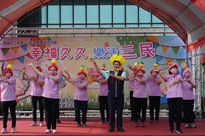 幸福久久 樂活三民—三民區重陽節敬老活動 科工館南館廣場舉辦1