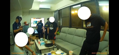 小港警查獲毒品 中年大叔用可愛卡通鐵盒拉K